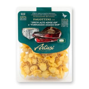 Fagottini con "Speck Alto Adige IGP" e Formaggio "Asiago DOP"
